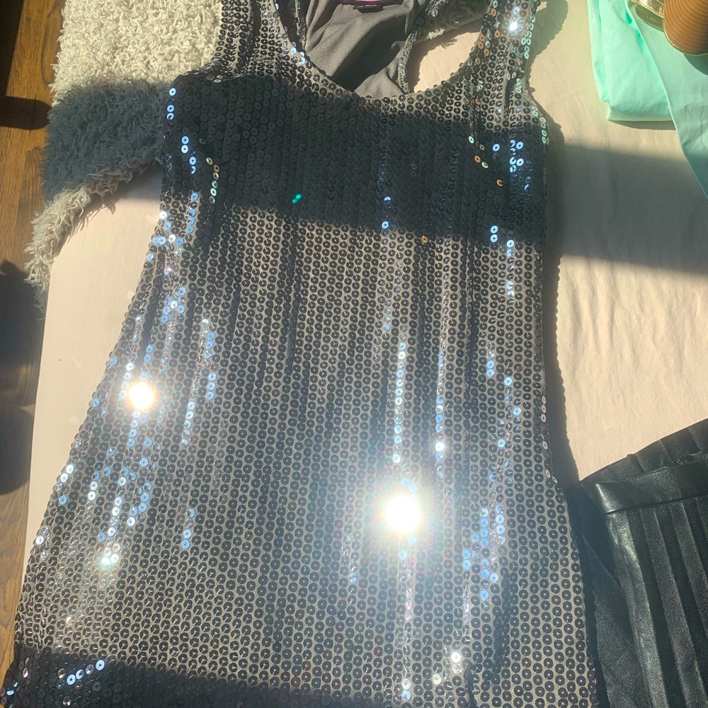 Sparkling silver dress!